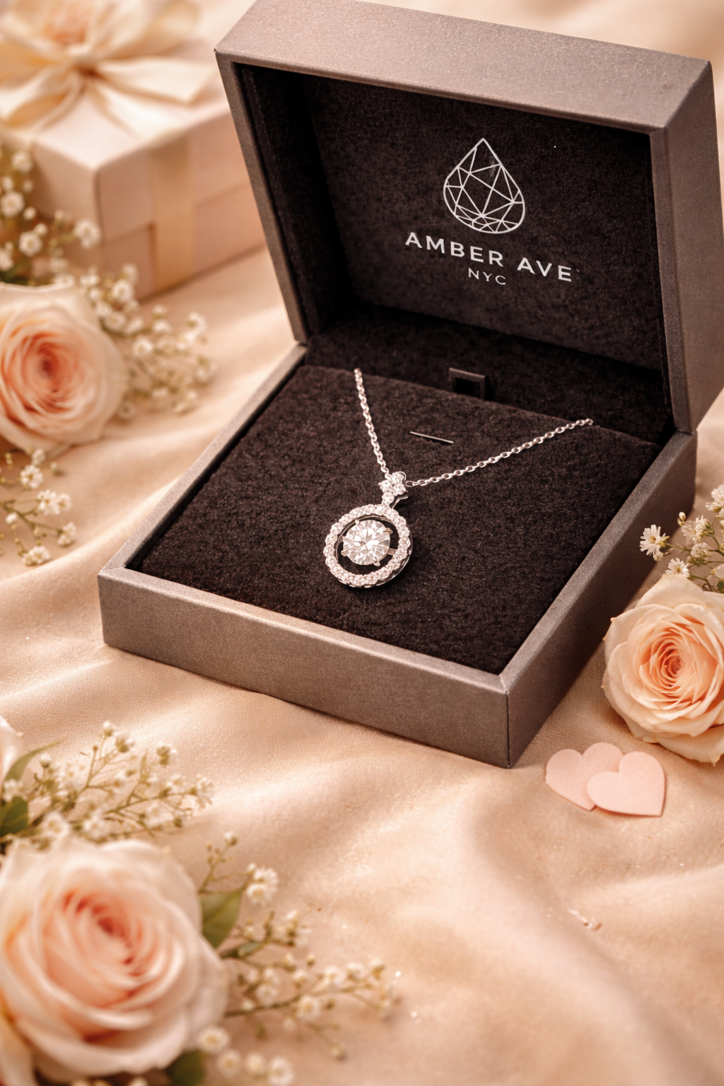 Radiant Halo Pendant Necklace - Amber Avenue NYC